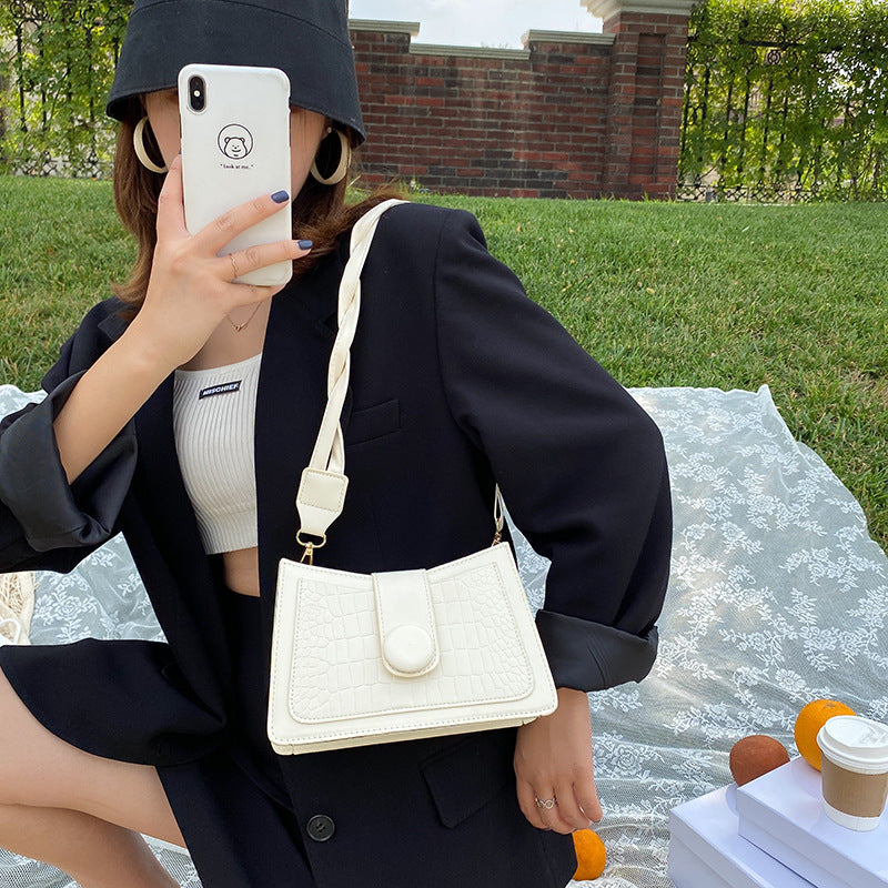 New trendy fashion simple shoulder bag