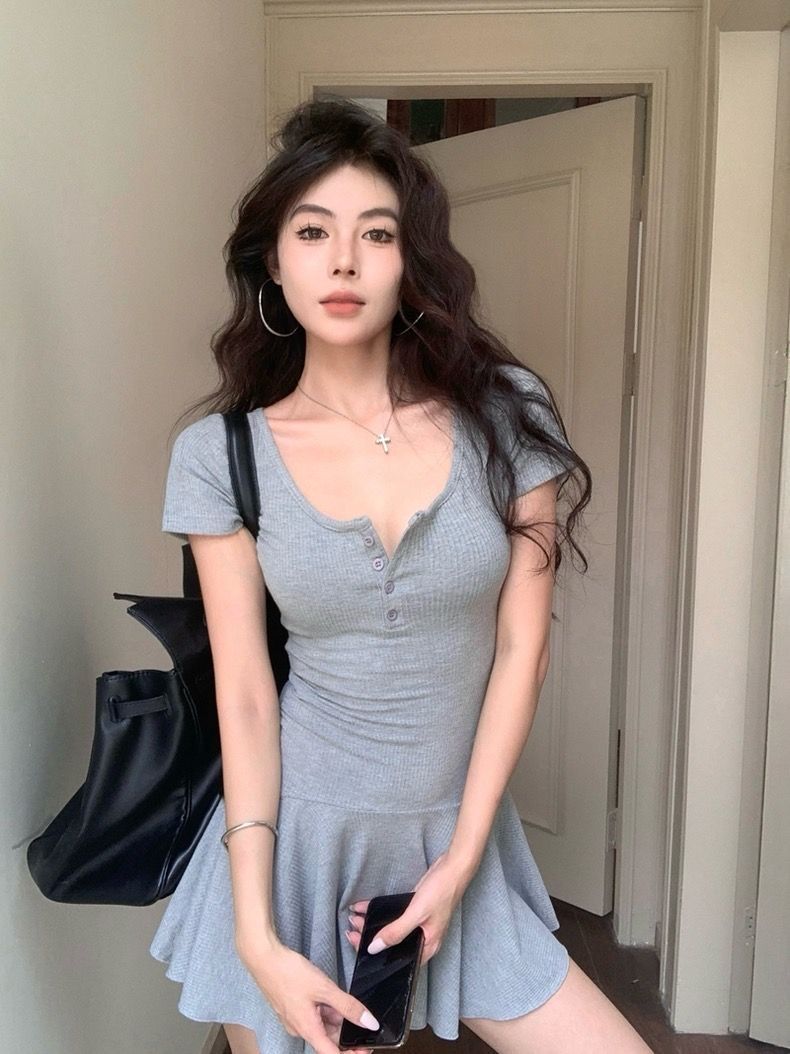 Gray U-neck Slim-fit Short Sleeve Dress Women
