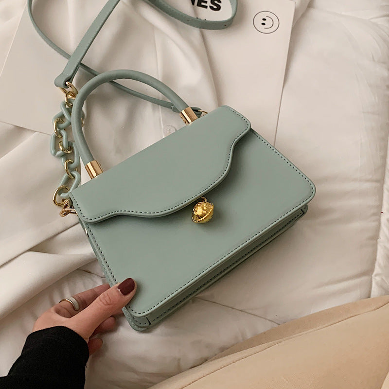 Net Celebrity Single-Shoulder Messenger Bag